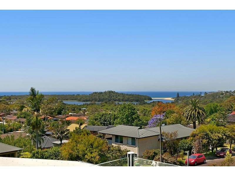 23 Coreen Drive, Wamberal NSW 2260