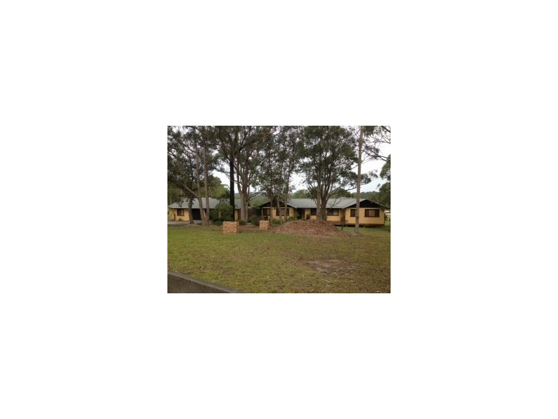 13 Burlington Avenue, Jilliby NSW 2259