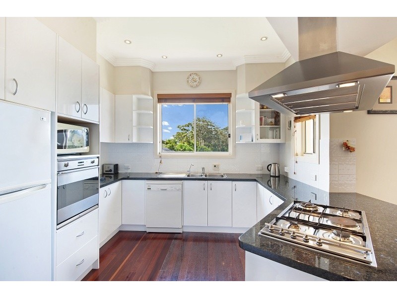 9 Sotherby Ave, Terrigal NSW 2260