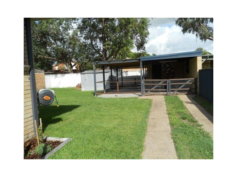 29 Waterhouse Avenue, Singleton NSW 2330