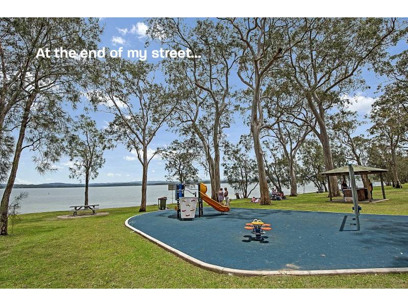 117 Cams Boulevard, Summerland Point NSW 2259