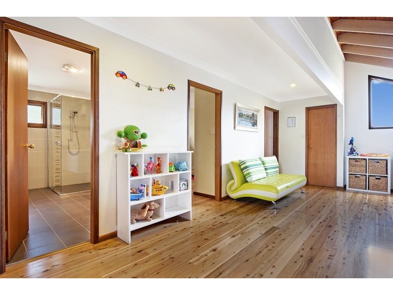 46 Masefield Ave, Bateau Bay NSW 2261