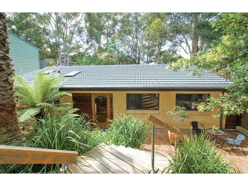 20 Beachcomber Pde, North Avoca NSW 2260