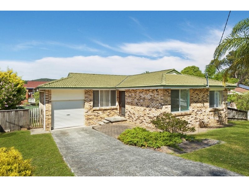 6 Debra Anne Drive, Bateau Bay NSW 2261