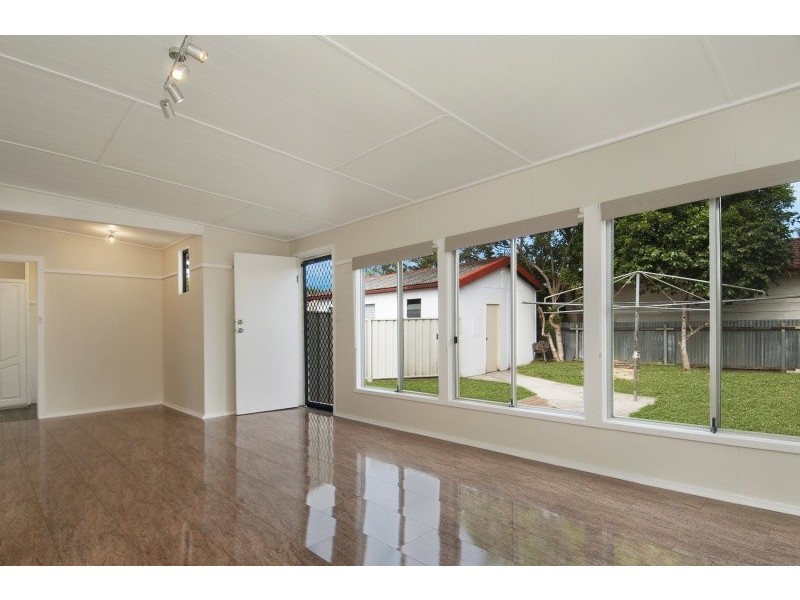 20 Glenavon Street, Toukley NSW 2263