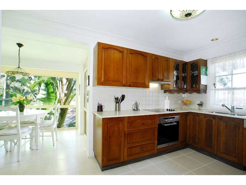 108 Bradleys Rd, North Avoca NSW 2260