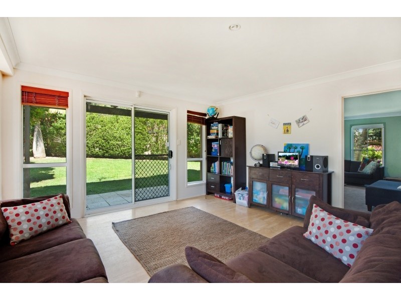 13 Severn Close, Erina NSW 2250