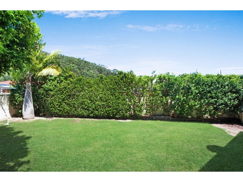 13 Severn Close, Erina NSW 2250