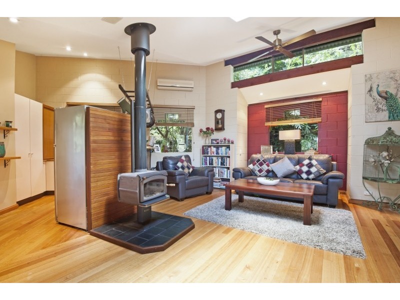 2/13 King Street, Ourimbah NSW 2258