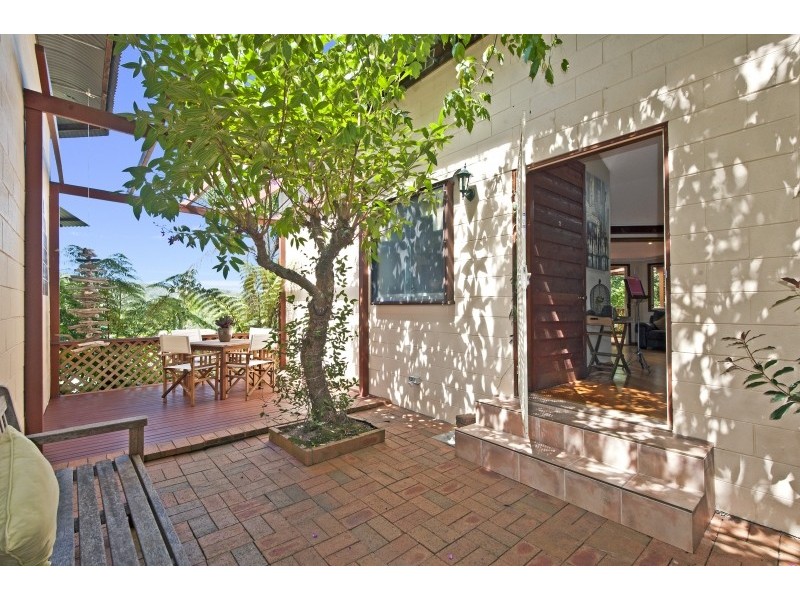 2/13 King Street, Ourimbah NSW 2258