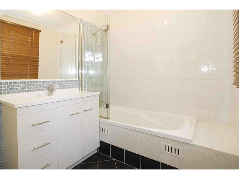 29 Grove Road, Wamberal NSW 2260