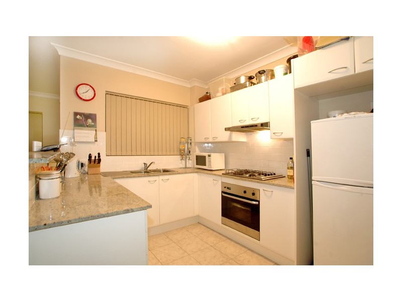 3/3-5 Shortland Street, Gosford NSW 2250