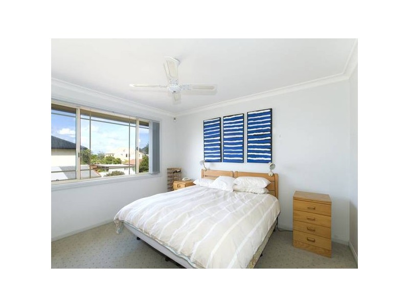 1/37 Ocean Street, North Avoca NSW 2260