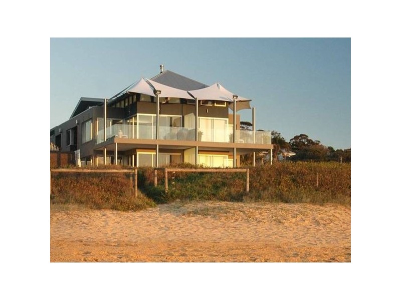 2/17 Calais Road, Wamberal NSW 2260