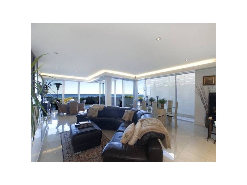 2/17 Calais Road, Wamberal NSW 2260