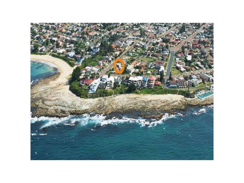 125 Ocean Parade, Blue Bay NSW 2261