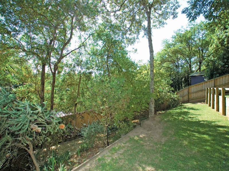 39 Easter Parade, North Avoca NSW 2260