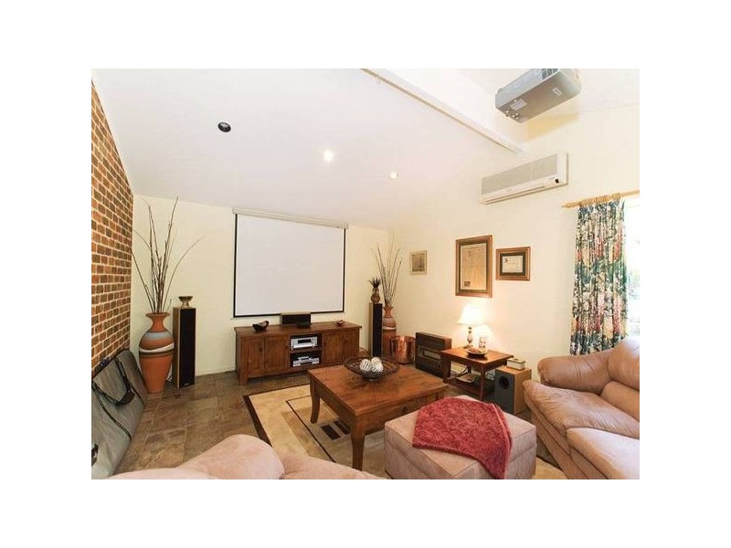 9 Anniversary Avenue, Terrigal NSW 2260
