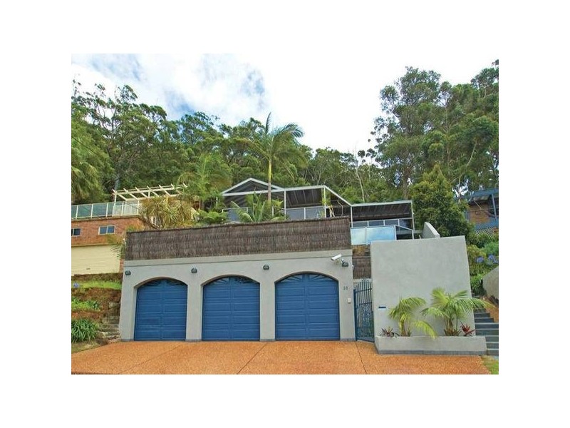35 Coreen Drive, Wamberal NSW 2260