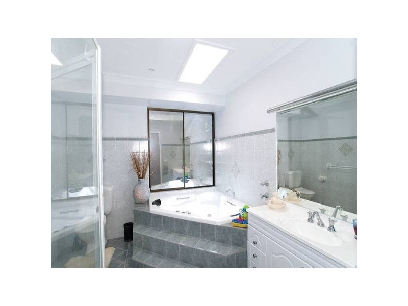 35 Coreen Drive, Wamberal NSW 2260