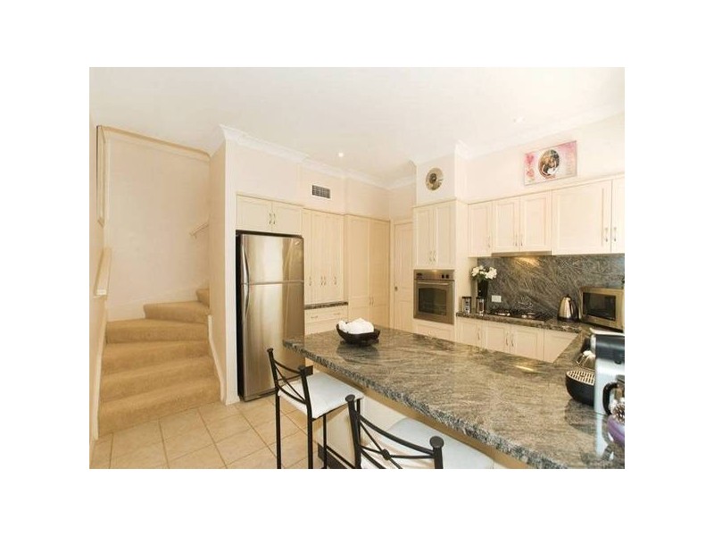 3/10-12 Henley Avenue, Terrigal NSW 2260