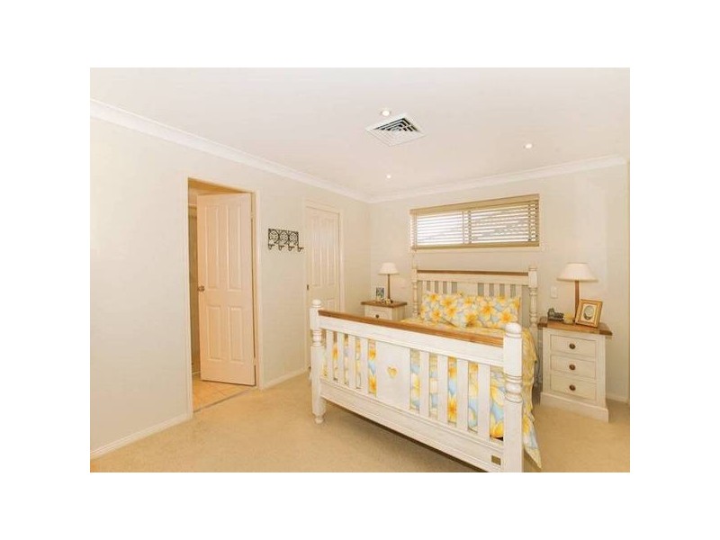 3/10-12 Henley Avenue, Terrigal NSW 2260