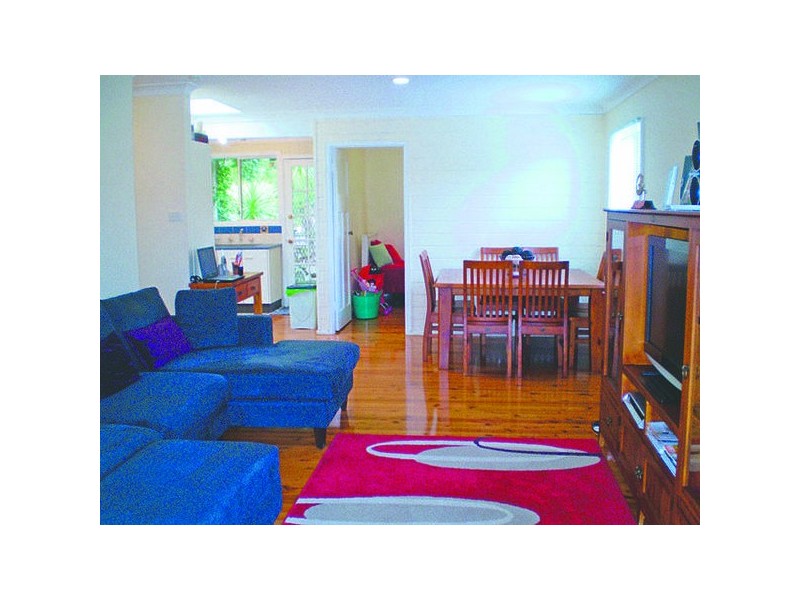 5 Longs Road, Bateau Bay NSW 2261