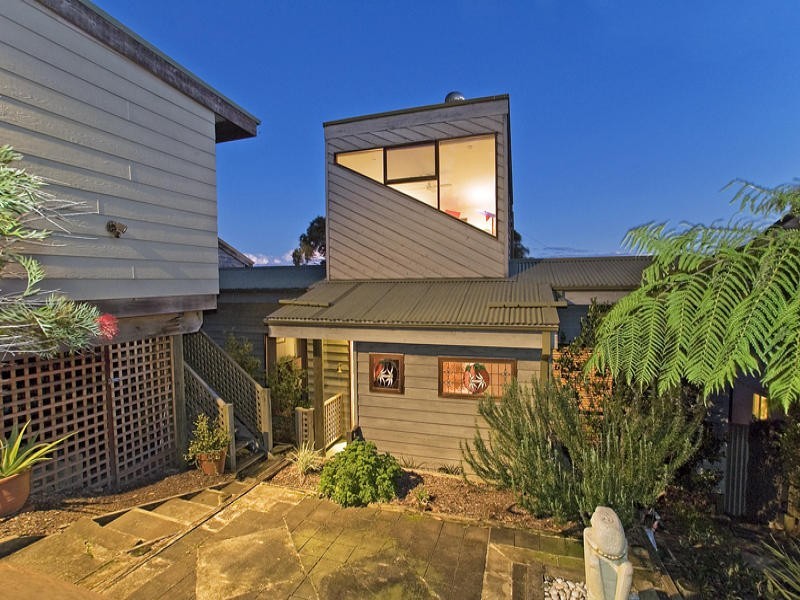 69 Berne Street, Bateau Bay NSW 2261
