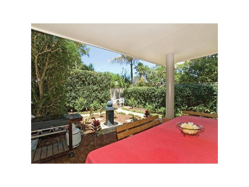 2/7 Ocean Street, North Avoca NSW 2260