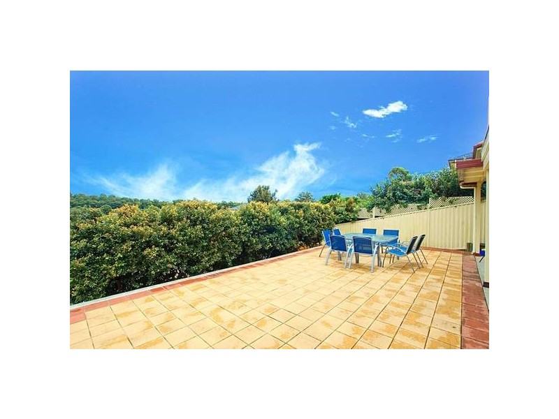 9 Robusta Close, Erina NSW 2250