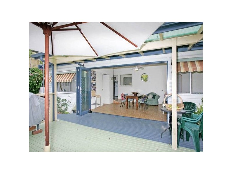 14 Rushby Street, Bateau Bay NSW 2261