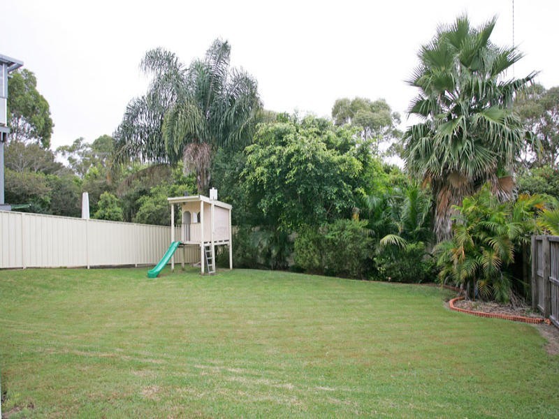 69D Hillside Drive, Berkeley Vale NSW 2261