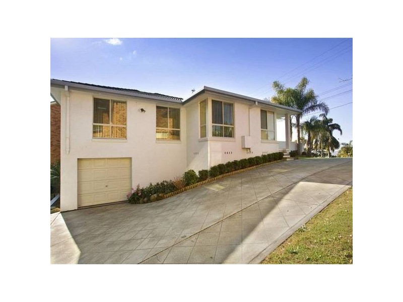 1/15 Charles Kay Drive, Terrigal NSW 2260