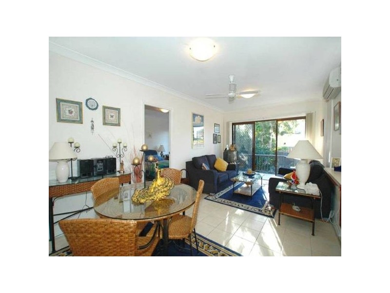 6/4 Maroomba Road, Terrigal NSW 2260