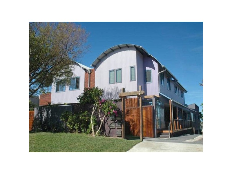 2/20 Barnhill Road, Terrigal NSW 2260