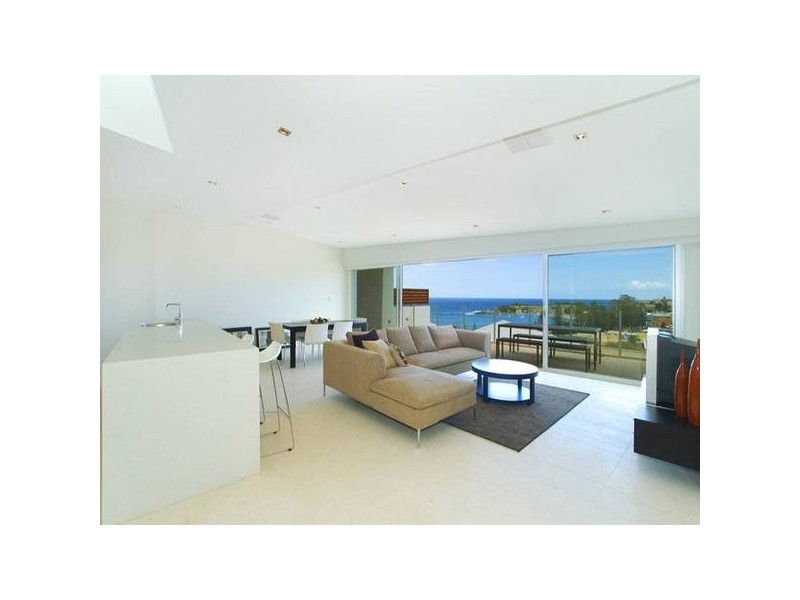 4/22-26 Barnhill Road, Terrigal NSW 2260