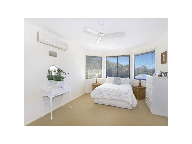 4 Watergum Place, Springfield NSW 2250