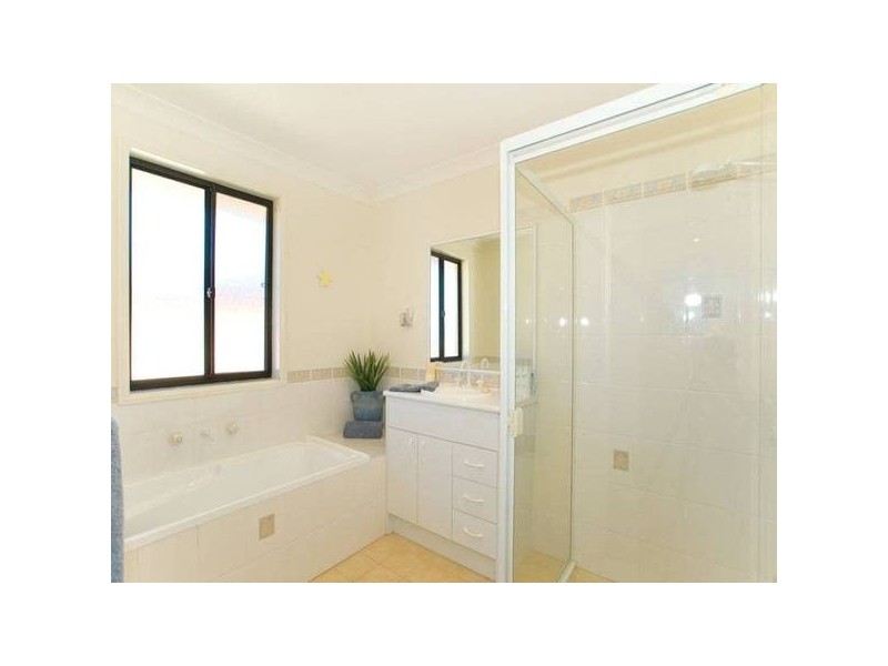 4 Watergum Place, Springfield NSW 2250