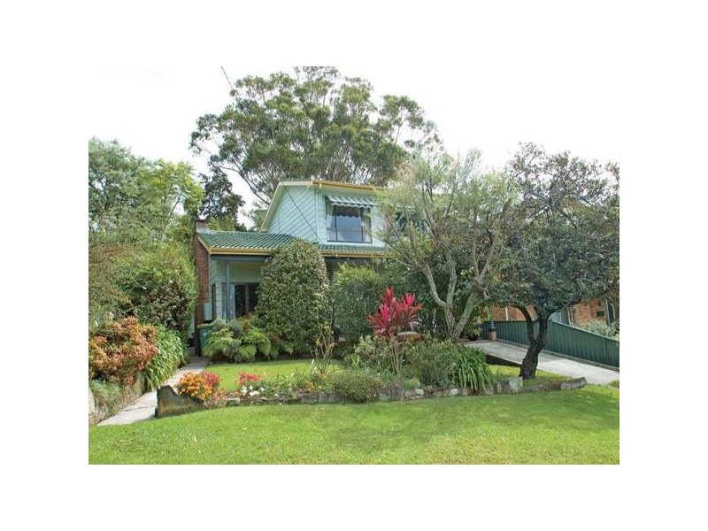 33 Ogilvie Street, Terrigal NSW 2260