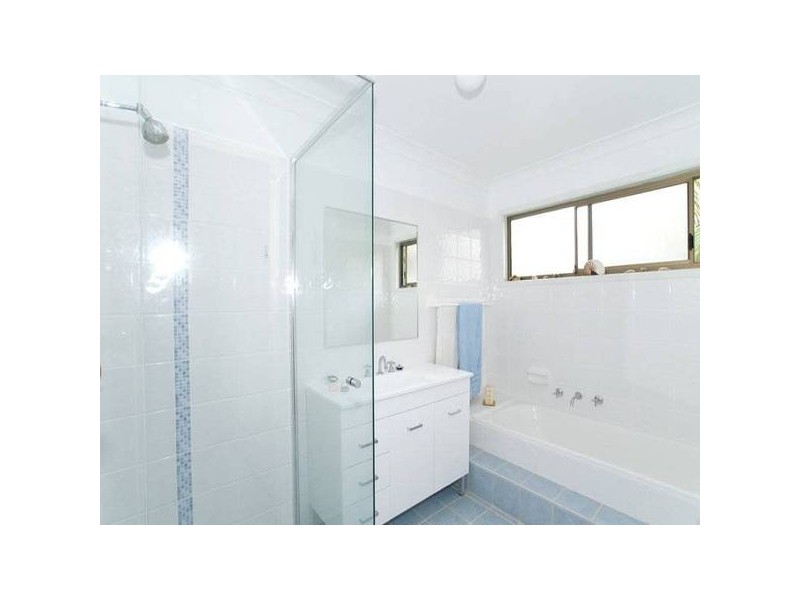 33 Ogilvie Street, Terrigal NSW 2260