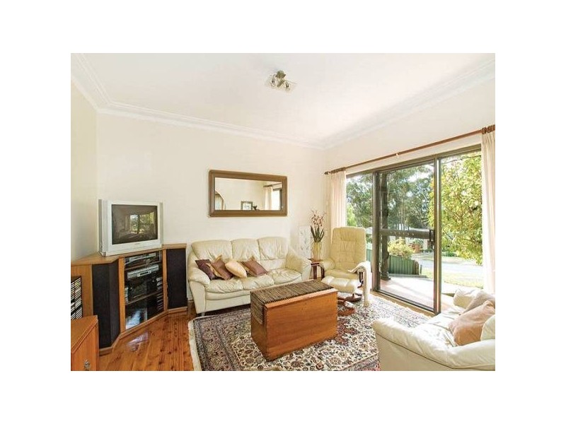 33 Ogilvie Street, Terrigal NSW 2260