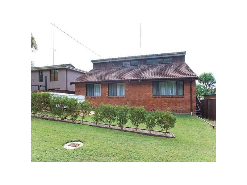 3 Penton Place, Bateau Bay NSW 2261