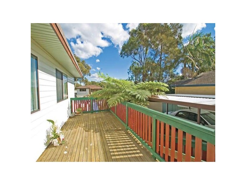 6 MacAuley Road, Bateau Bay NSW 2261
