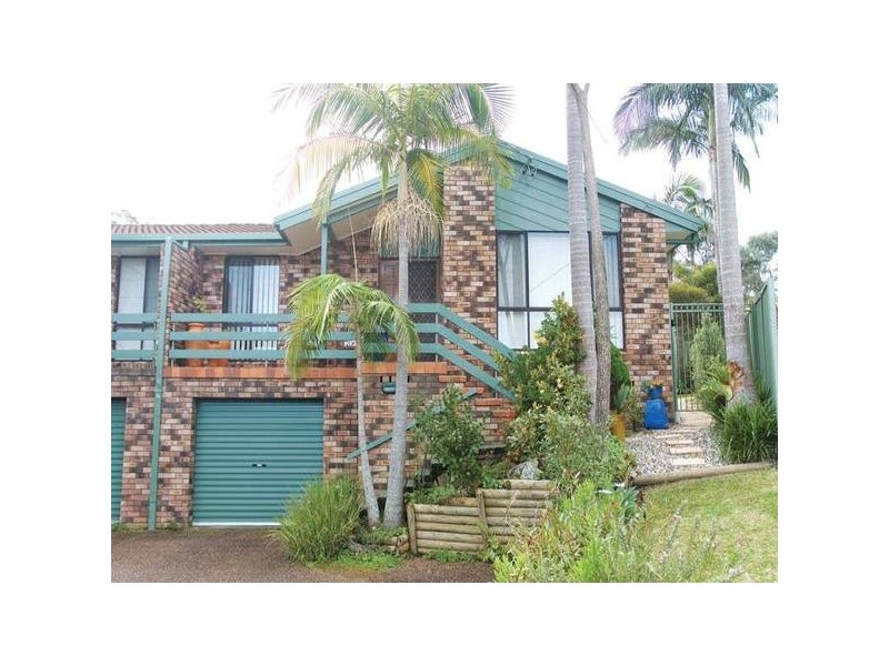 2/3A Angophora Close, Wamberal NSW 2260