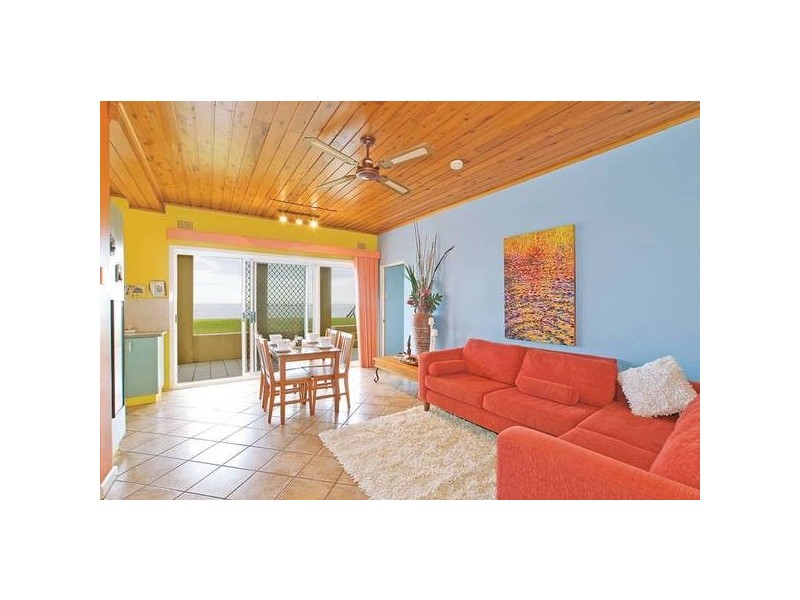 4/99 Ocean View Drive, Wamberal NSW 2260