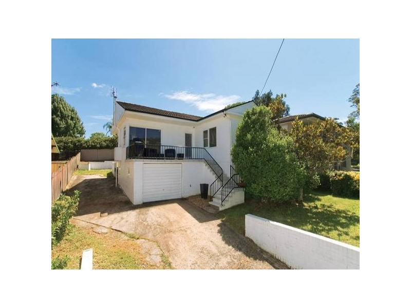 4 Park Crescent, Green Point NSW 2251