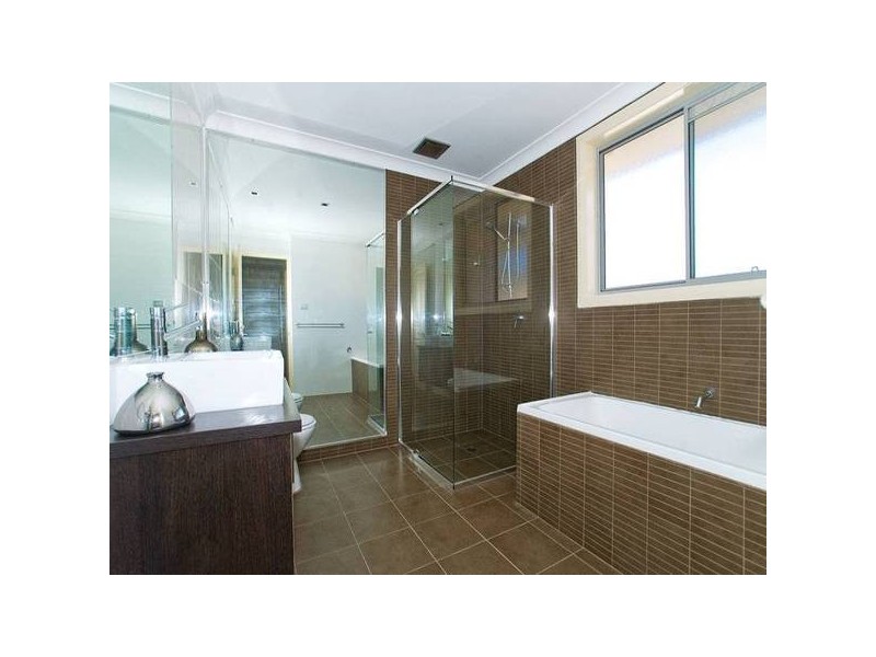 5/201 The Round Drive, Avoca Beach NSW 2251