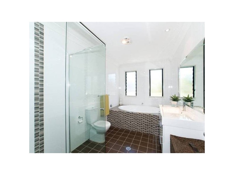 21 Hilltop Road, Wamberal NSW 2260