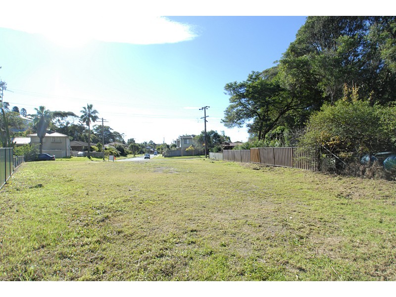 129 Riviera Avenue, Terrigal NSW 2260