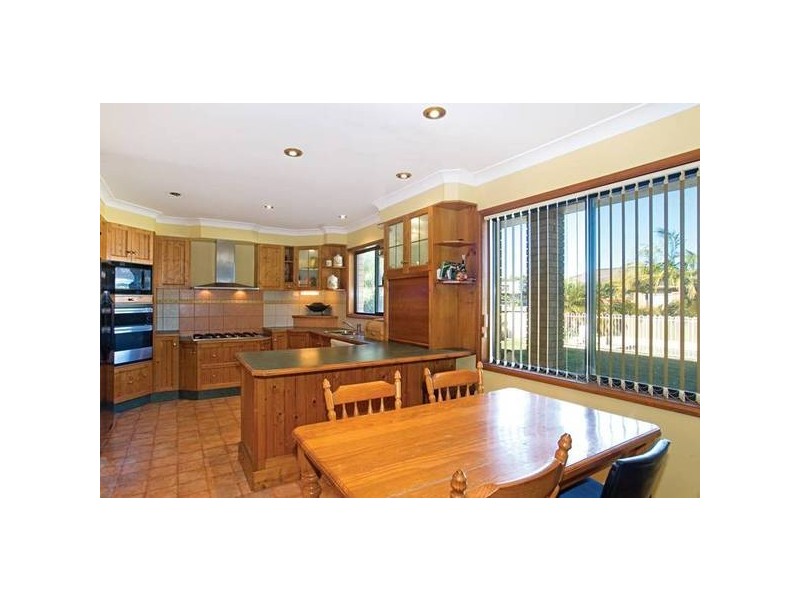 19 Heights Crescent, Wamberal NSW 2260